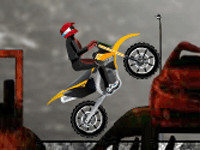 Jeu Moto junk yard stunts