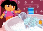 Jeu Dora nettoie son chien
